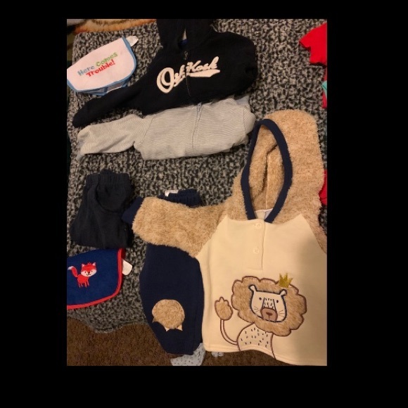 Baby boy 6-12month clothes - Picture 2 of 5